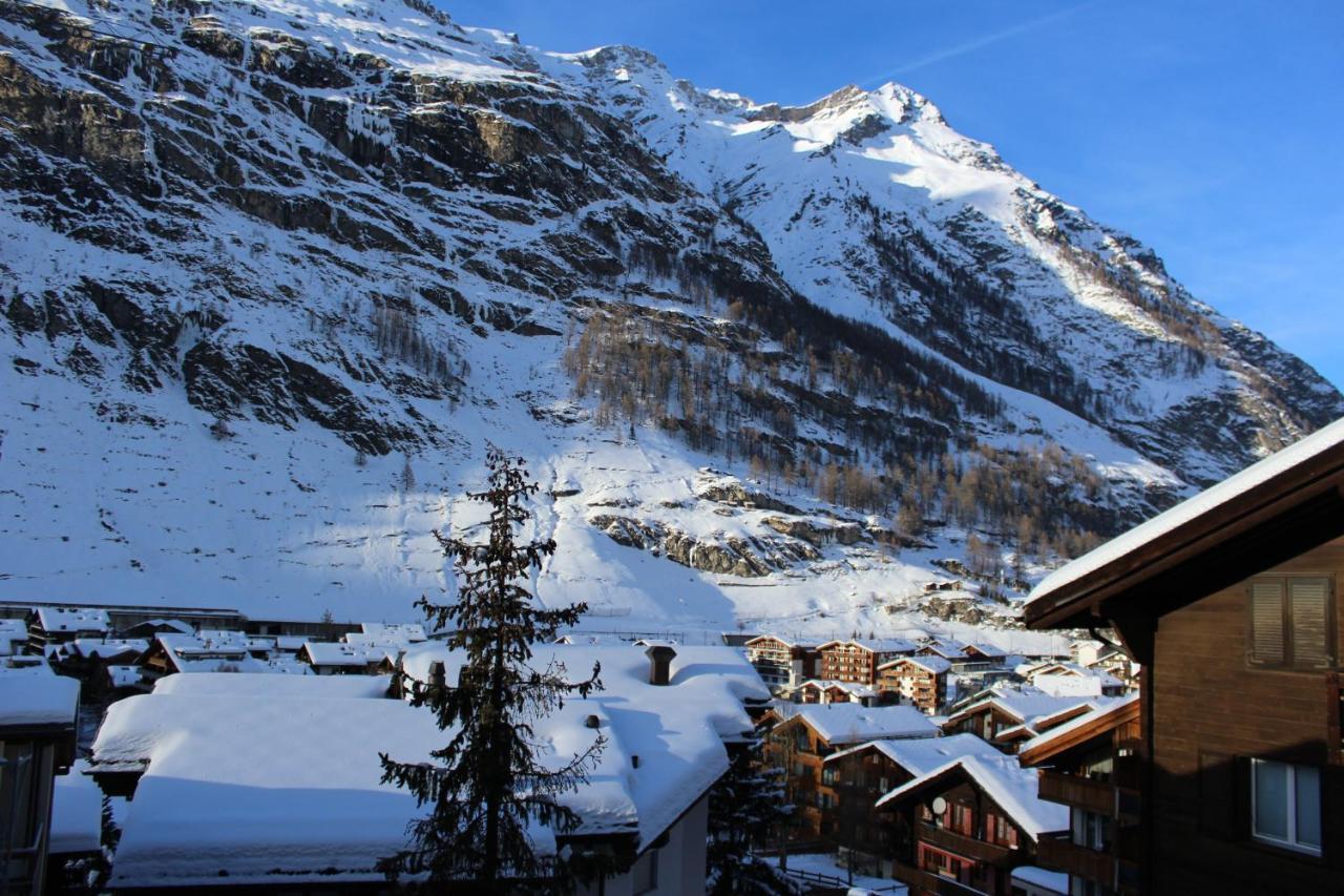 Haus Les Melezes C Zermatt Exterior foto